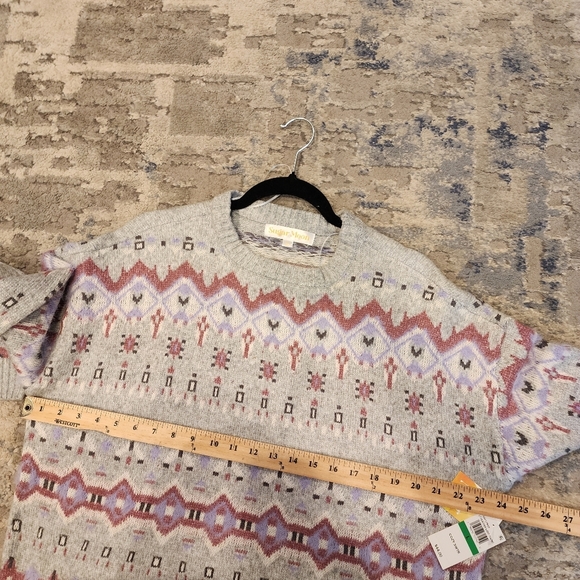NWT Sugar Moon Juniors' NYC Alliance Fair Isle Sweater Grey Pink Purple Large - Picture 3 of 15